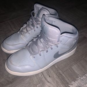 Jordans size 7y but fit me and I’m a women’s 8